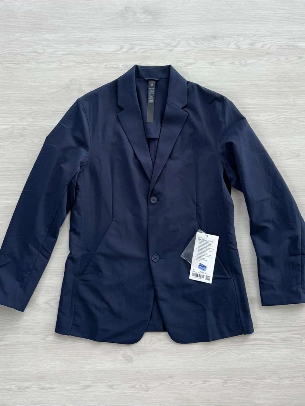lululemon Men’s New Venture Button-Front Blazer (Medium, Black)